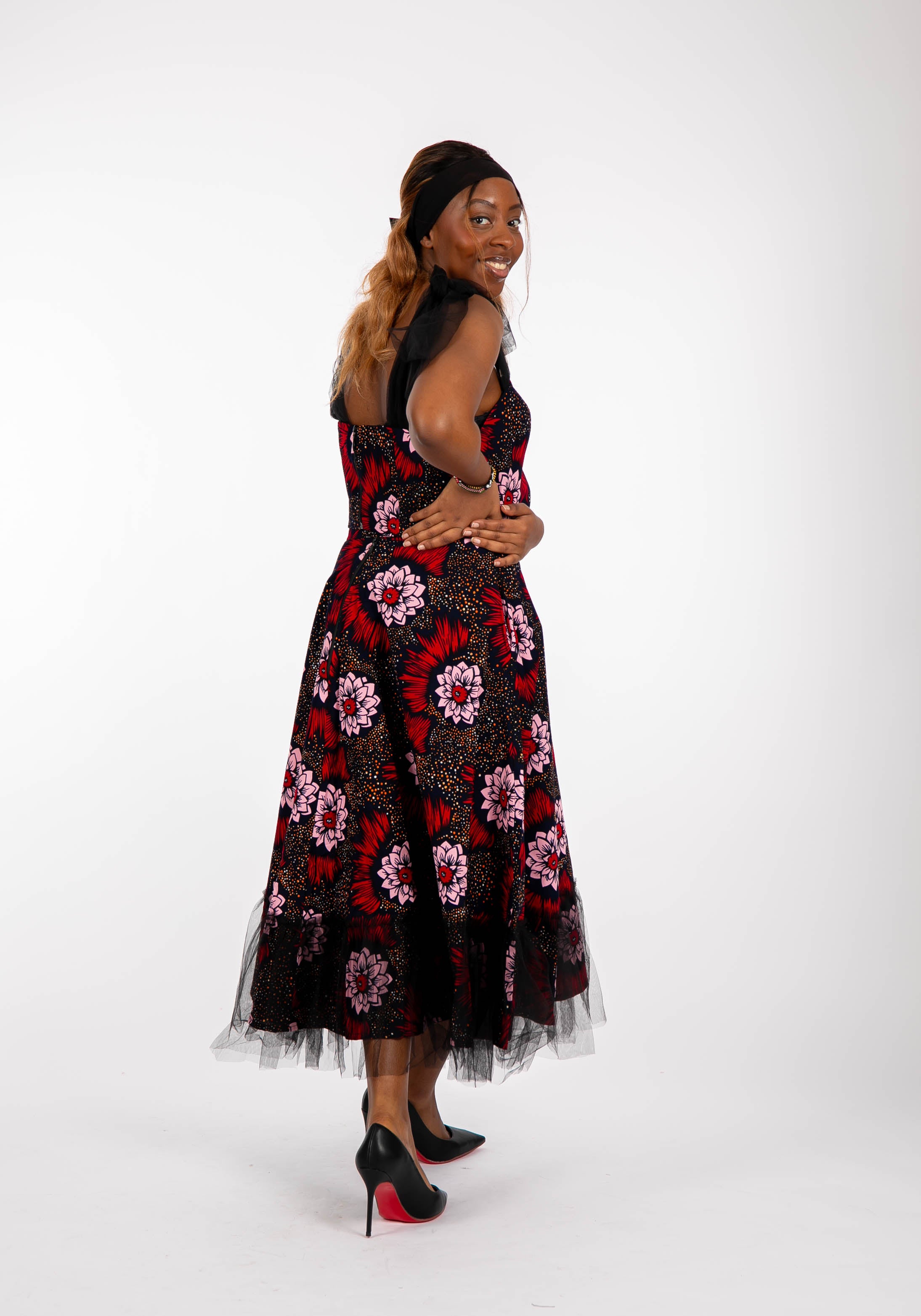Temad collections Carino african print ankara midi skirt,Stylish African print skirt, Modern African skirt, Ankara skirt for ladies, Latest Ankara skirt, ankara skirt Uk, Ankara skirt styles, stylish Ankara skirt, beautiful African skirt, African Ankara skirt for ladies, African skirt styles, Ankara midi skirt, Ankara tulle skirt, African long skirt, African short skirt, red floral skirt, green floral skirt, ankle length skirt