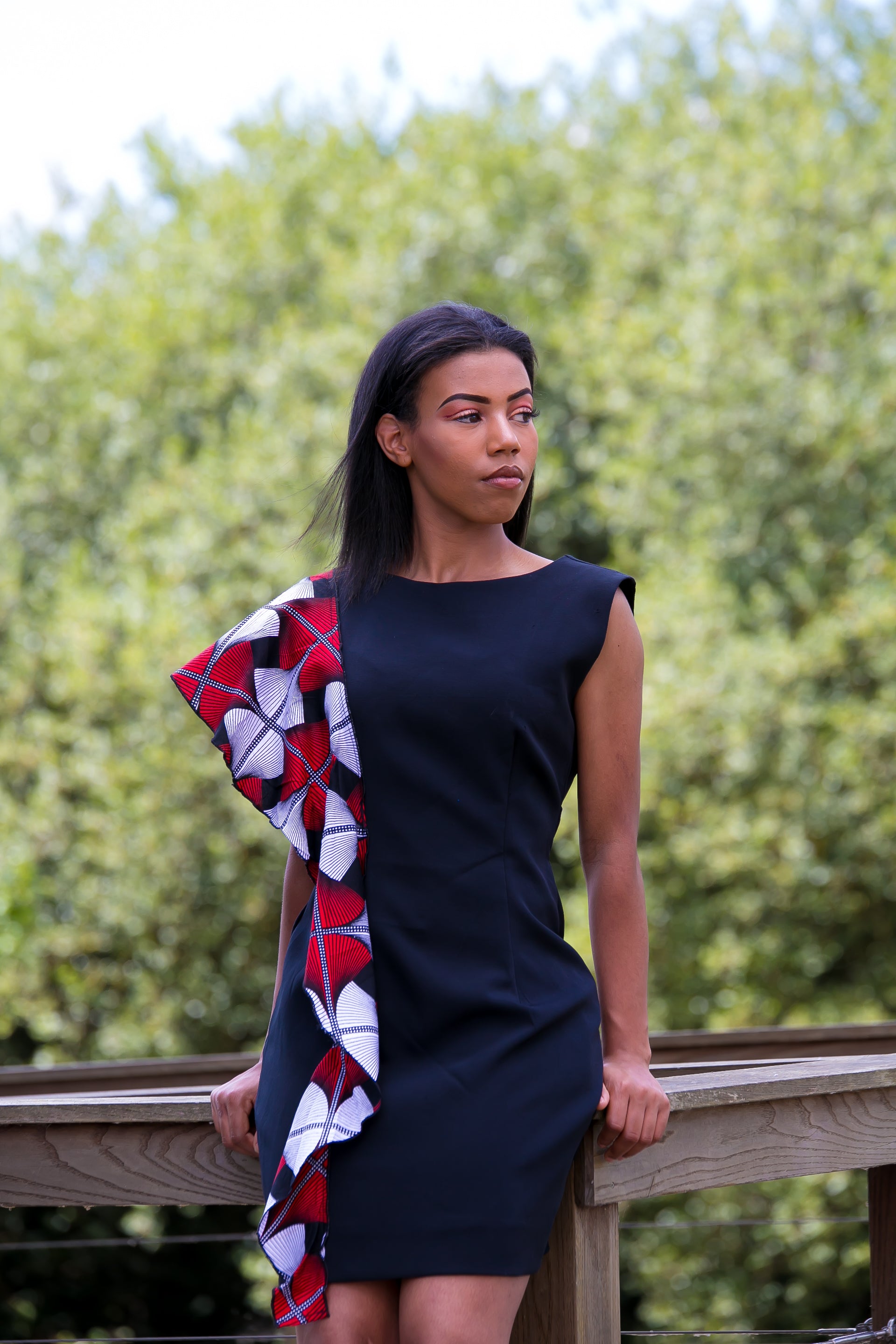 Geometry shift dress black