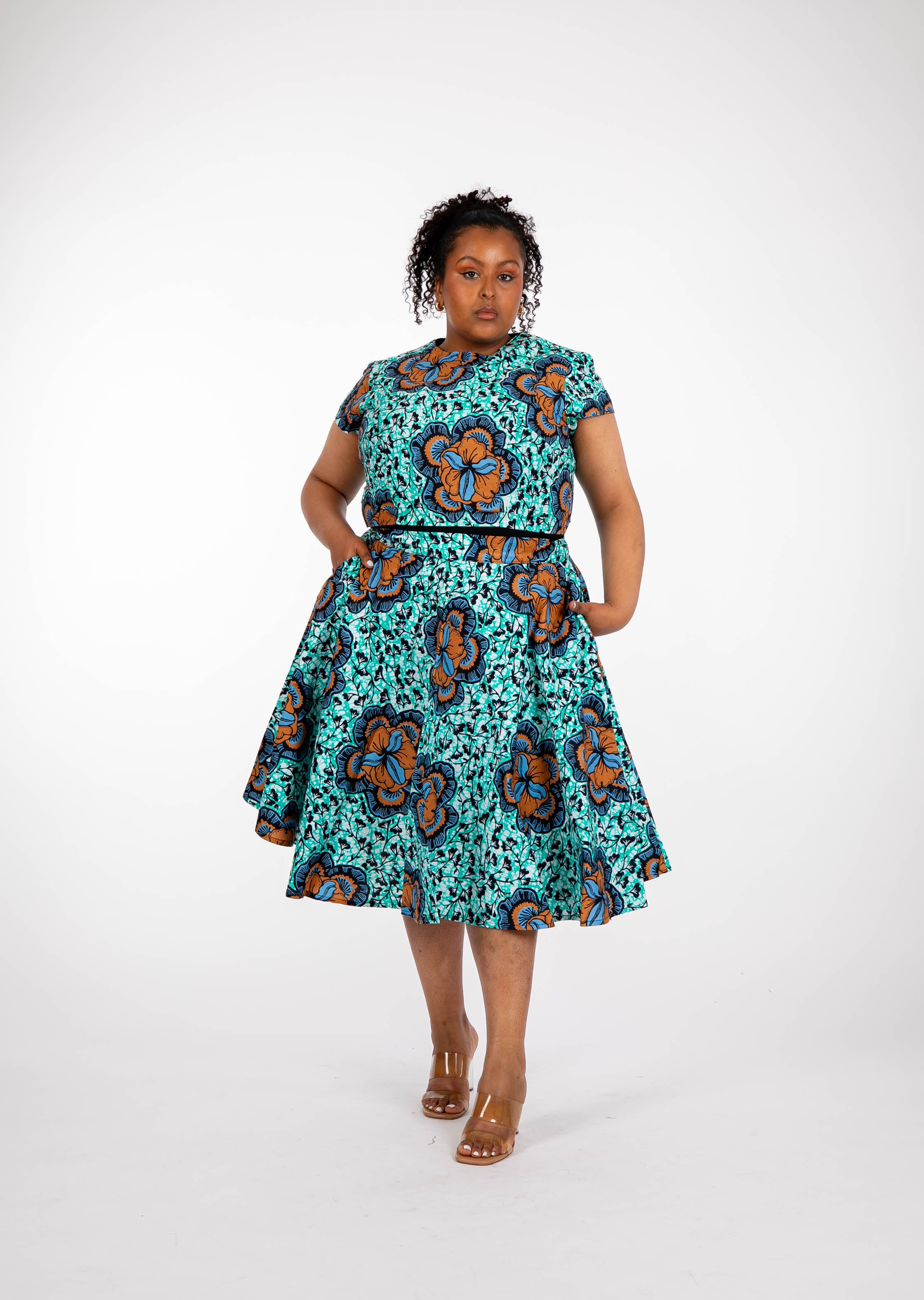 temad collections, african print crop top, africanprint short sleeve top, ankara crop top, ankara short sleeves, green ankara top, green african print top, african print ankara crop top